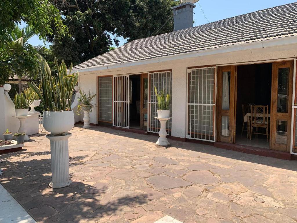 Copperbelt Executive Accommodation Ndola, Zambia Eksteriør billede